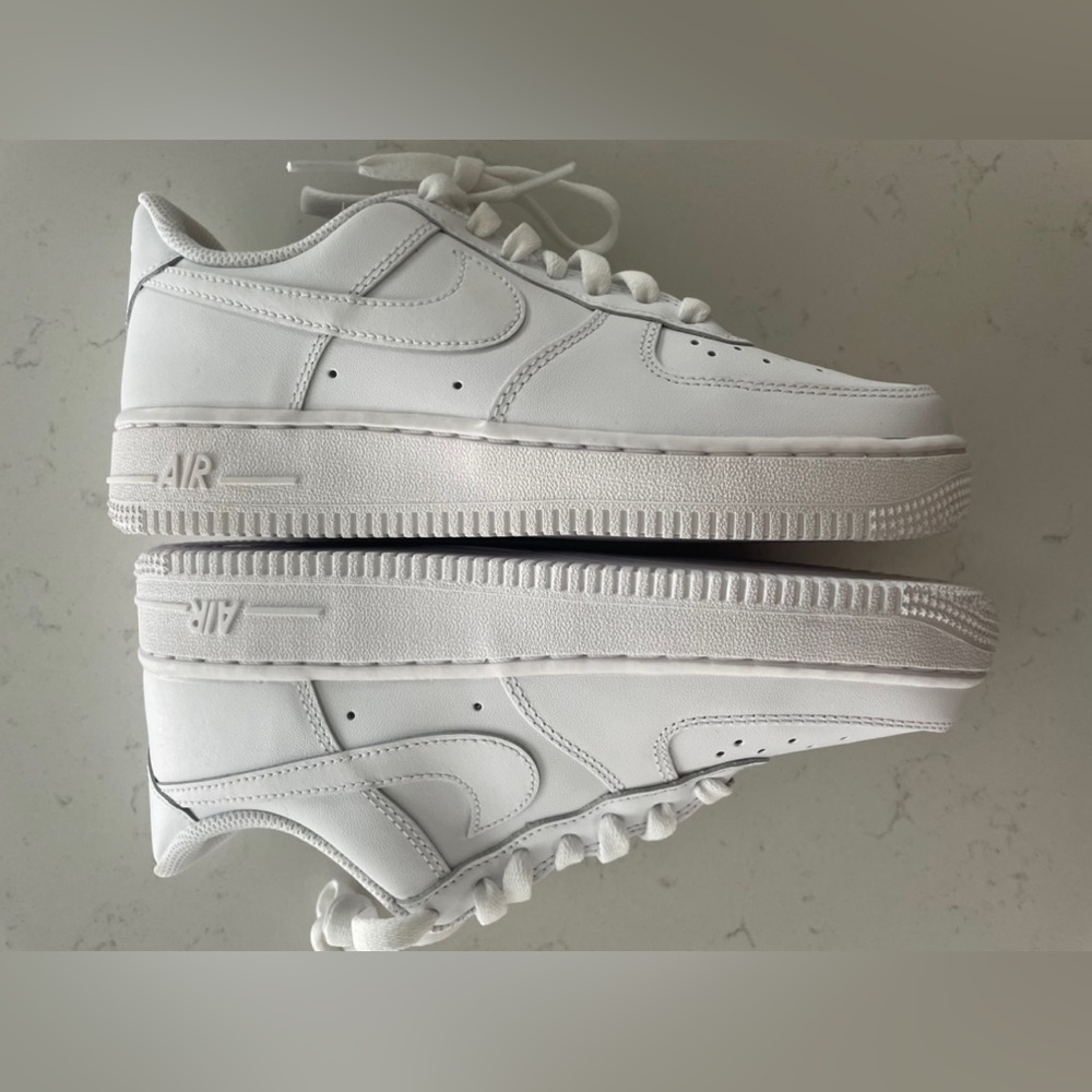 WMNS AIR FORCE 1 ‘07 🤍